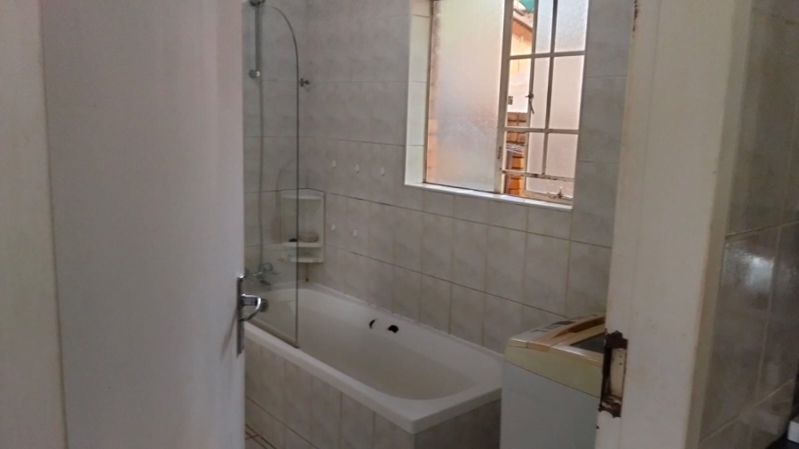 2 Bedroom Property for Sale in Safari Gardens North West